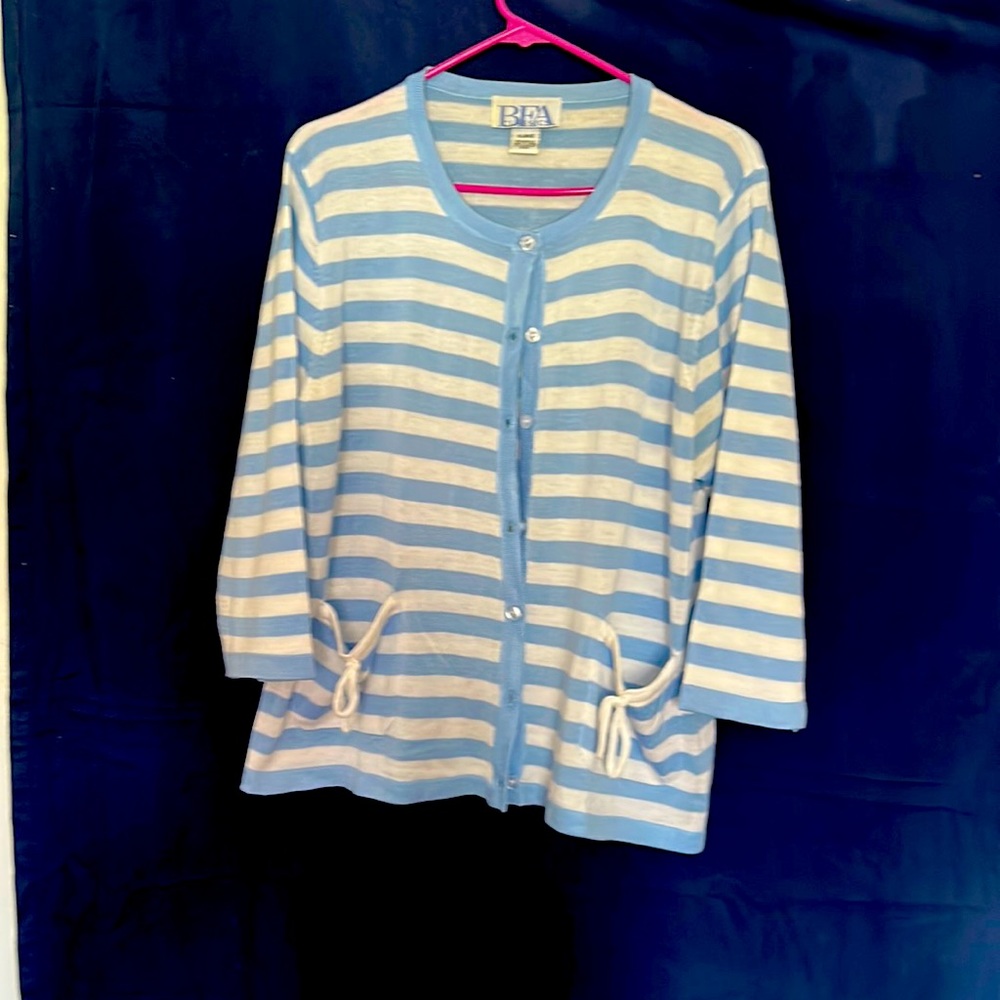 BFA  classics womanstripe open sweater  size xl nwot